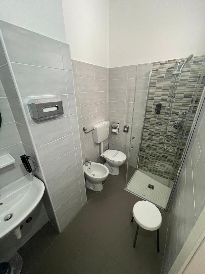 Hotel Piccari Nuova Gestione Rimini Exterior photo